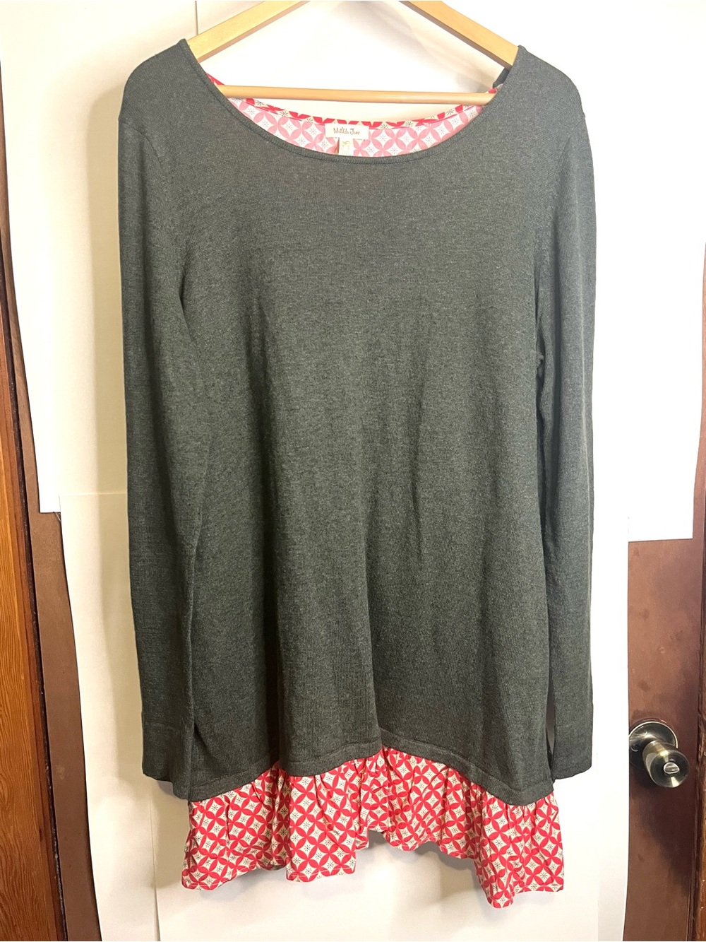 Matilda Jane Women’s XL Olive Green “My Miracle” Twist Back Twofer Tunic